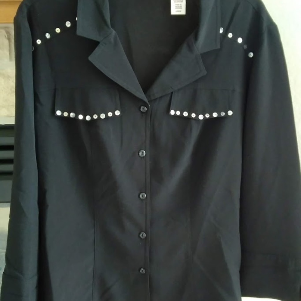 Covington Petite Black Blouse